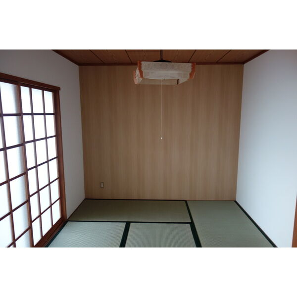 アビタシオン酒井の和室