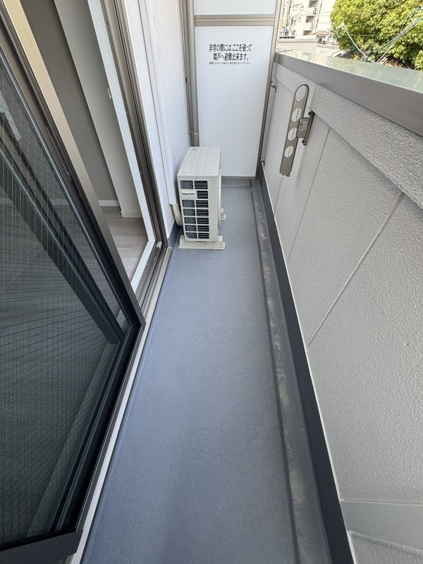 SOLASIA residence 九条のバルコニー