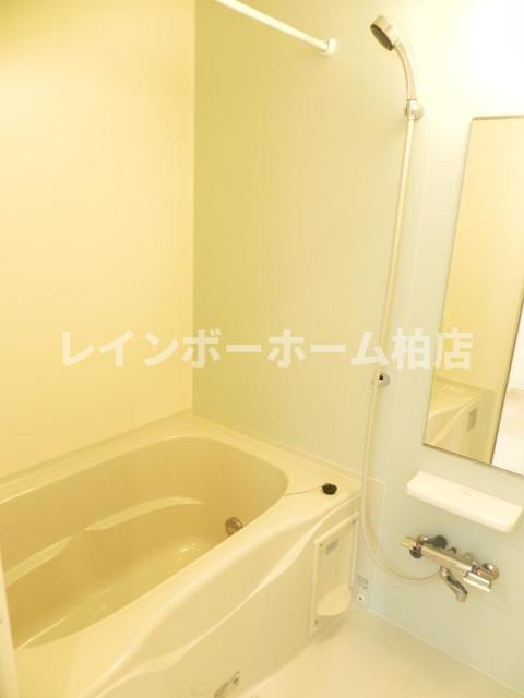 【仲介手数料：50％OFF】対象物件！の浴室|きれいなお風呂です