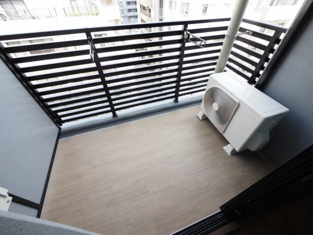 ArtizA瓦屋町Ⅰのバルコニー