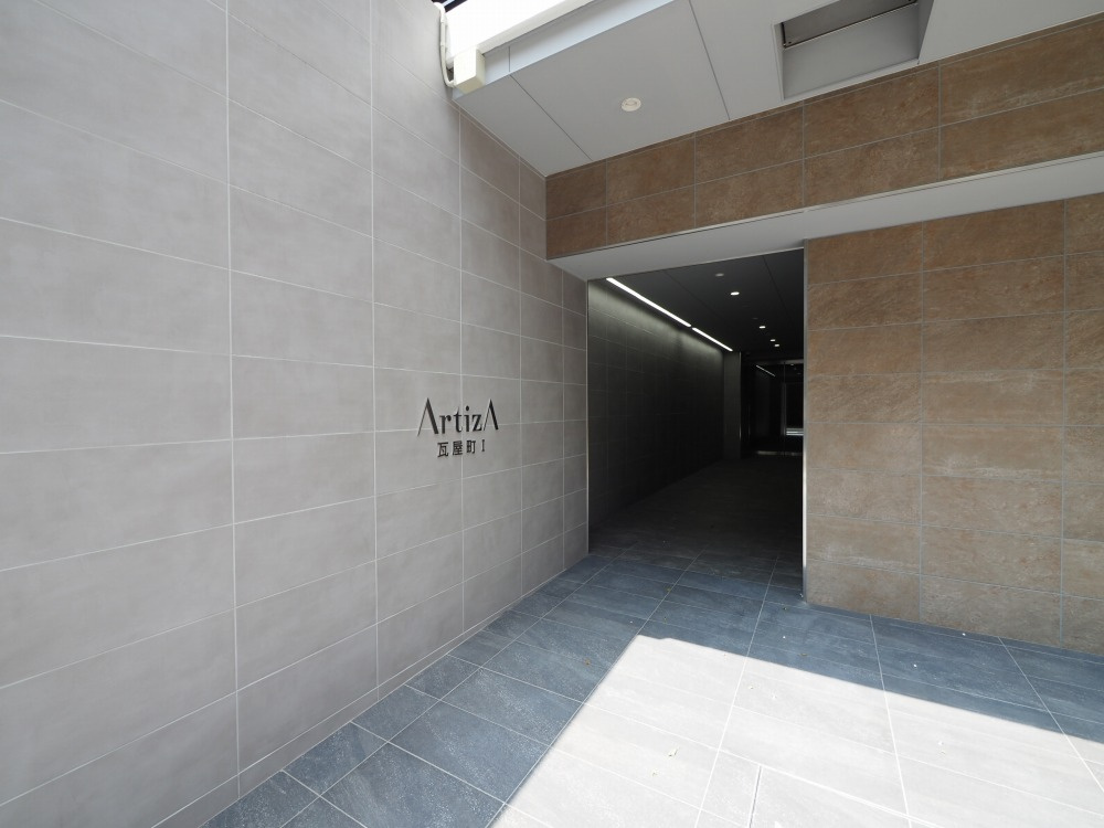 ArtizA瓦屋町Ⅰのエントランス