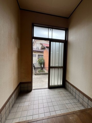 寺田貸家の玄関