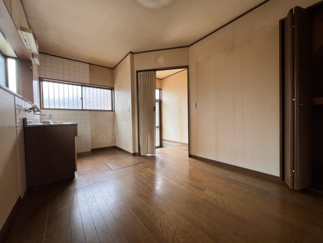 寺田貸家の居間・リビング