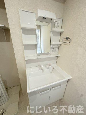 フィオーレガーデン阿南の洗面所