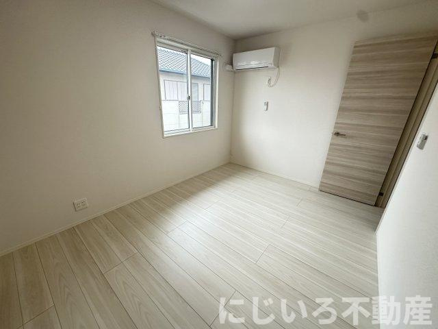フィオーレガーデン阿南の寝室