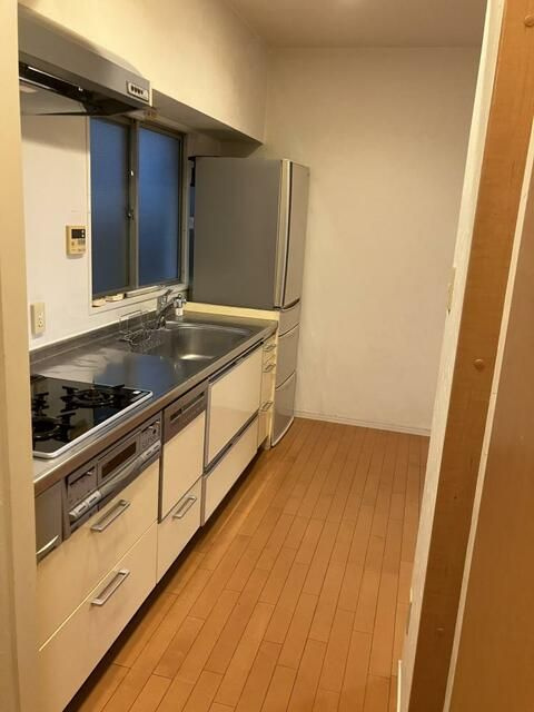 田園調布愛和マンションのキッチン
