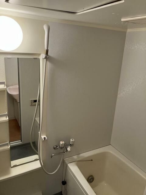 田園調布愛和マンションの浴室