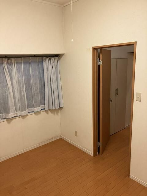 田園調布愛和マンションの寝室