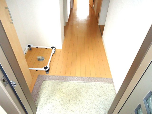 KURA松庵の玄関