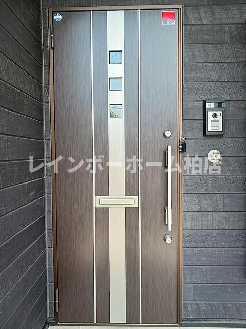【仲介手数料：50％OFF】対象物件！のエントランス|清潔なエントランスです
