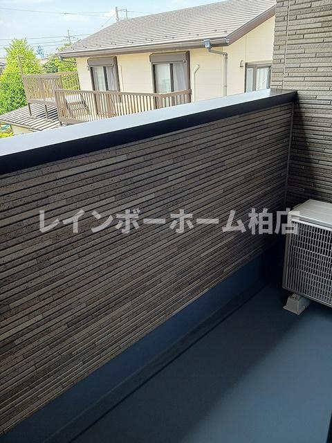 【仲介手数料：50％OFF】対象物件！のバルコニー|お洗濯にも便利なバルコニー付き