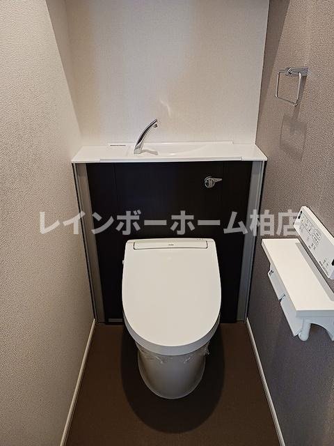 【仲介手数料：50％OFF】対象物件！のトイレ|ゆったりとした空間のトイレです