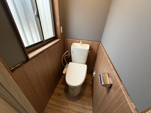 貸家　東大阪市小若江のトイレ