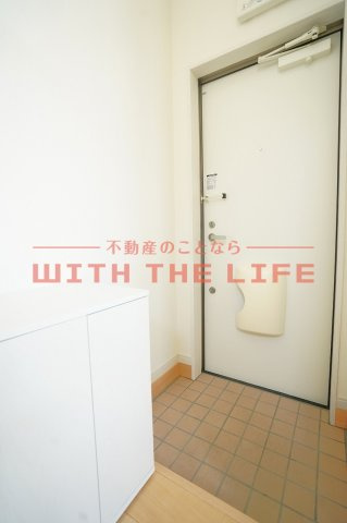 YELLOW HOUSE（イエローハウス）【キャッシュバック】の玄関|落ち着いた玄関です