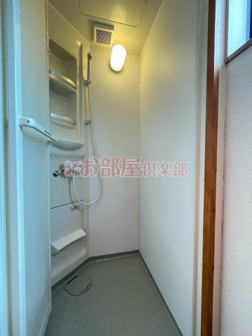 サンマリノ草野　C棟の浴室|コンパクトで使いやすいお風呂です