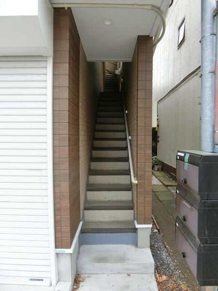 カナメゾン一之江のエントランス