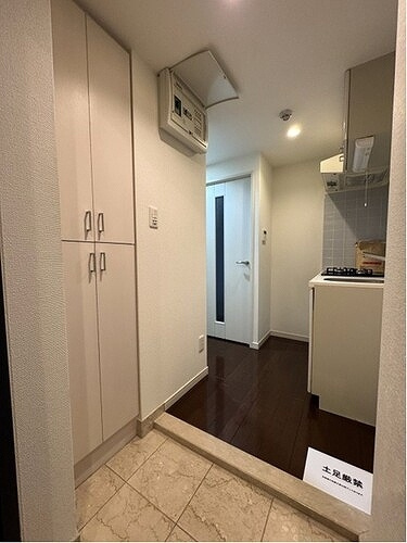 メインステージ白山の玄関