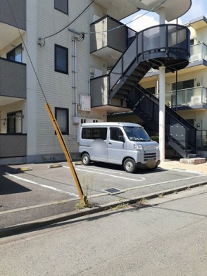 【駐車場】 | グレイシャス上田 | 駐車スペースもあります