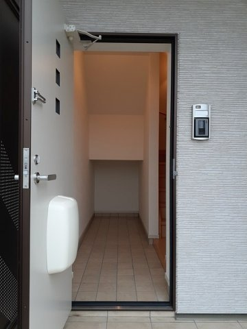 【玄関】 | ヴァルト | 収納もある玄関です