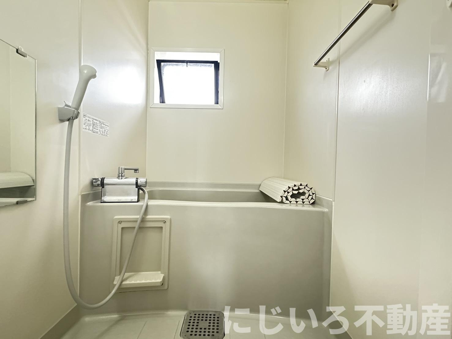 アビタシオン那賀川Bの浴室