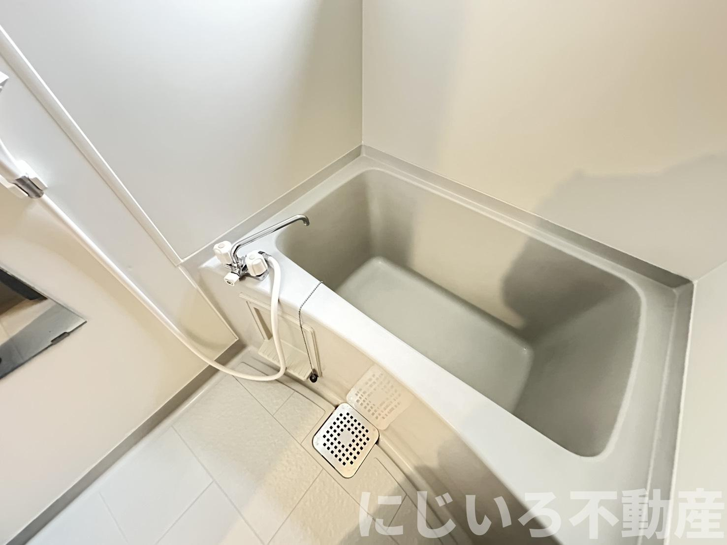 アビタシオン那賀川Aの浴室