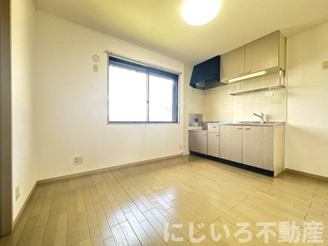 エスパシオ那賀川Aの居間・リビング