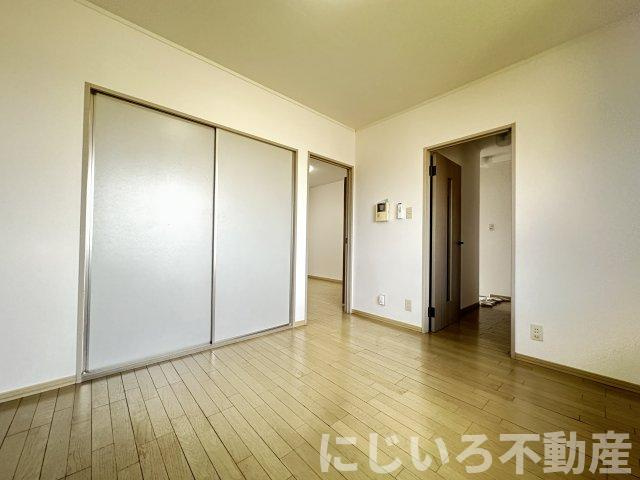 エスパシオ那賀川Aの居間・リビング