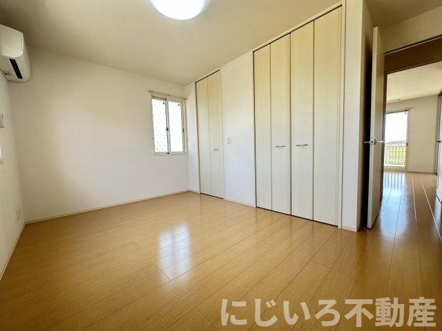 サンモール・Y　A棟の寝室