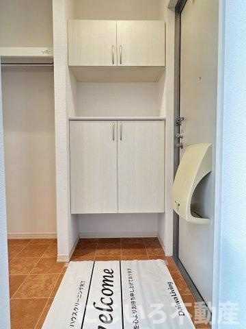 PRIMAナカヤの玄関