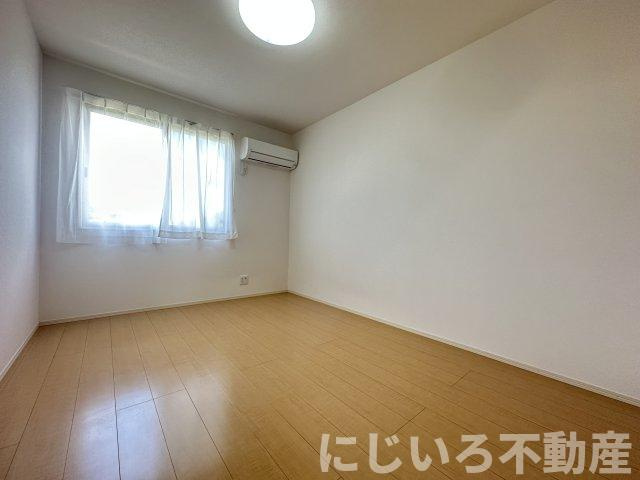 PRIMAナカヤの居間・リビング