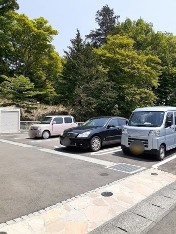 【駐車場】 | ベルオーブＴ－Ⅲ | 駐車場完備です