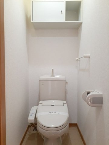 【トイレ】 | サンキャッスルＳ・Ⅵ | 落ち着いたトイレです