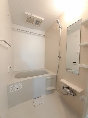 【浴室】 | オラ長田町Ｂ | お風呂で日々の疲れを落としましょう