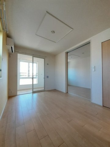 【居間・リビング】 | Ｃｏｓｔａ　Ｍｅｓａ　Ⅰ | ゆったり過ごせる居間です