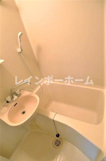 シャモールSTBの浴室