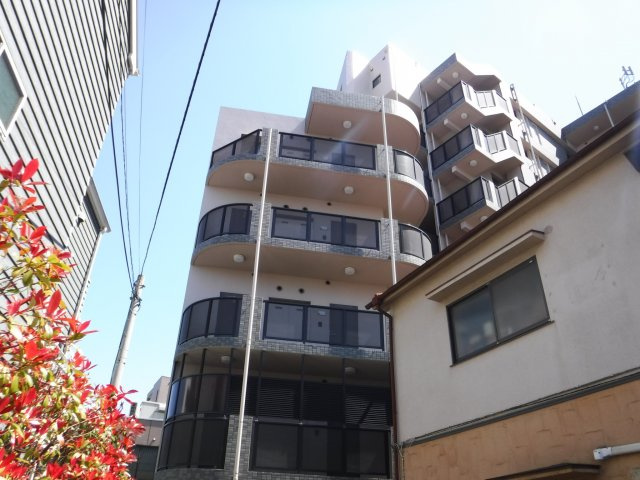 グリーンスクエアの外観|2003年完成オートロックマンション♪