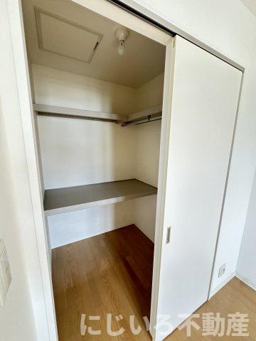シャーメゾンA棟の収納