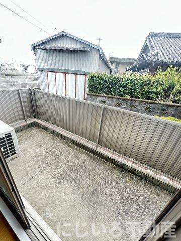 シャーメゾン霧ヶ峰Dのバルコニー