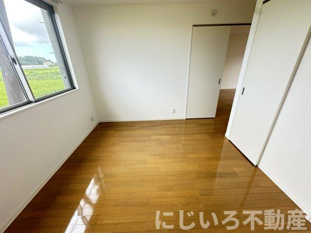 シャーメゾン霧ヶ峰Dの居間・リビング