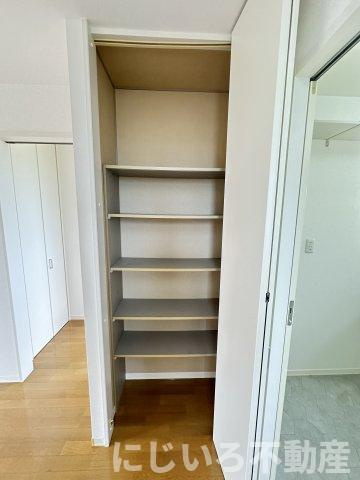 シャーメゾン霧ヶ峰Dの収納