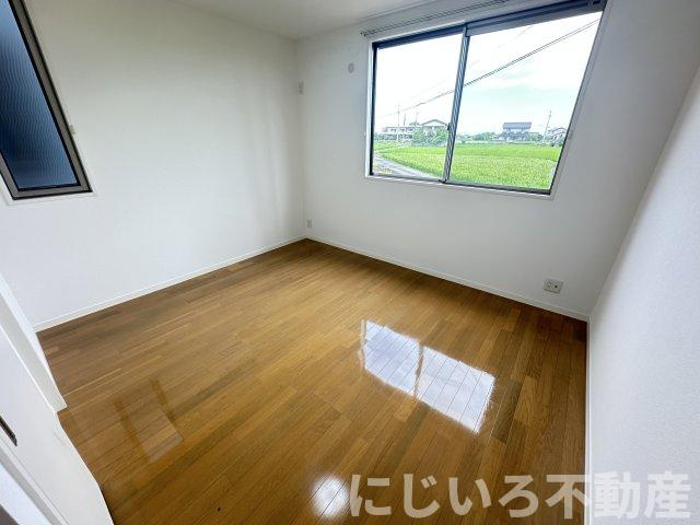 シャーメゾン霧ヶ峰Dの寝室