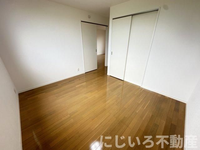 シャーメゾン霧ヶ峰Dの寝室