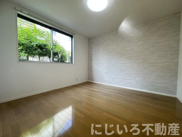 シャーメゾン丘Aの居間・リビング