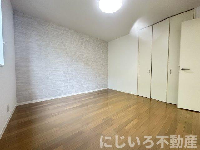 シャーメゾン丘Aの居間・リビング