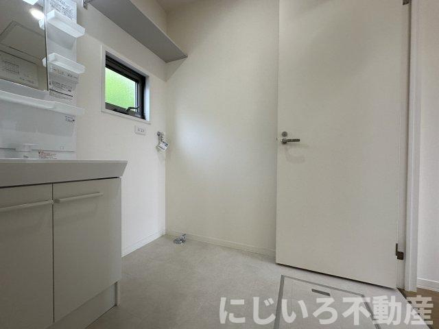 シャーメゾン丘Aの居間・リビング