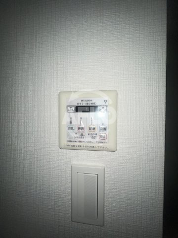 ラヴ心斎橋ウエストの設備|LAV心斎橋WEST　浴室乾燥機