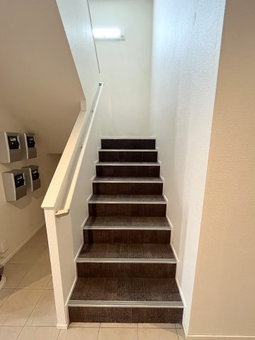 レルム杉並のその他|★内階段★