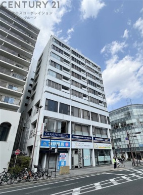 宅配ボックス付きで不在時にも便利！