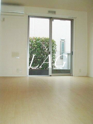 【居間・リビング】 | エクセレント桜泉二号館 | 洋室のお部屋です。