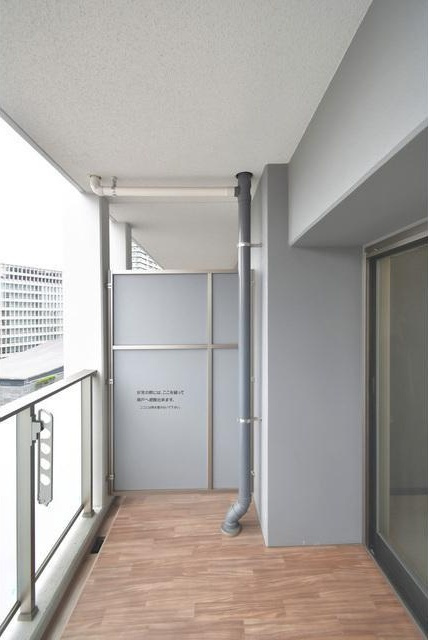 大阪市浪速区敷津東１丁目の賃貸マンションのバルコニー